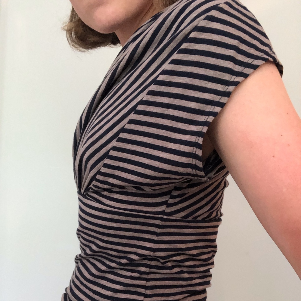 Soft Anthropologie Navy, Graphite Short Sleeve Top